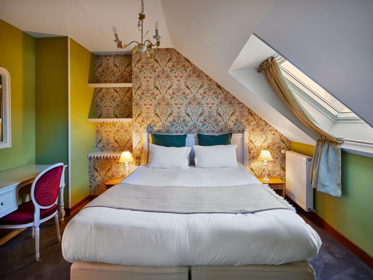 Logis Hotel Les Fuchsias سانت-فاست-لا-هوغ المظهر الخارجي الصورة